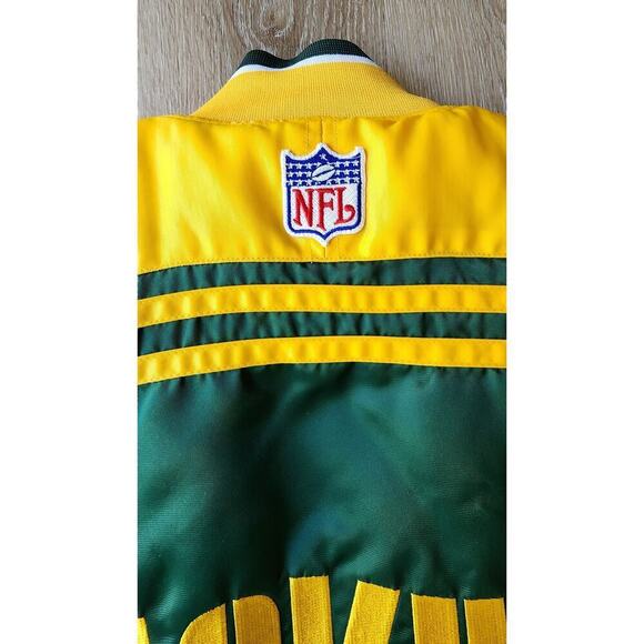 Green Bay Packers  Starter Enforcer Satin  Varsity Full-Snap Jacket - Green/Gold - Picture 13 of 16